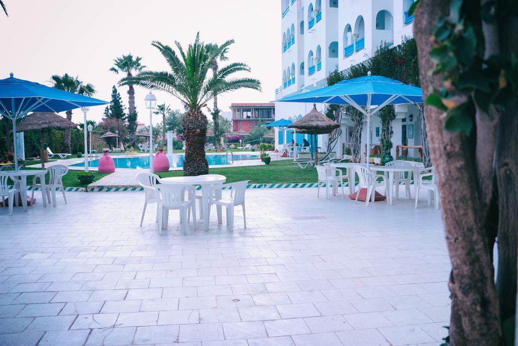 Hotel Le Khalife Hammamet Esterno foto